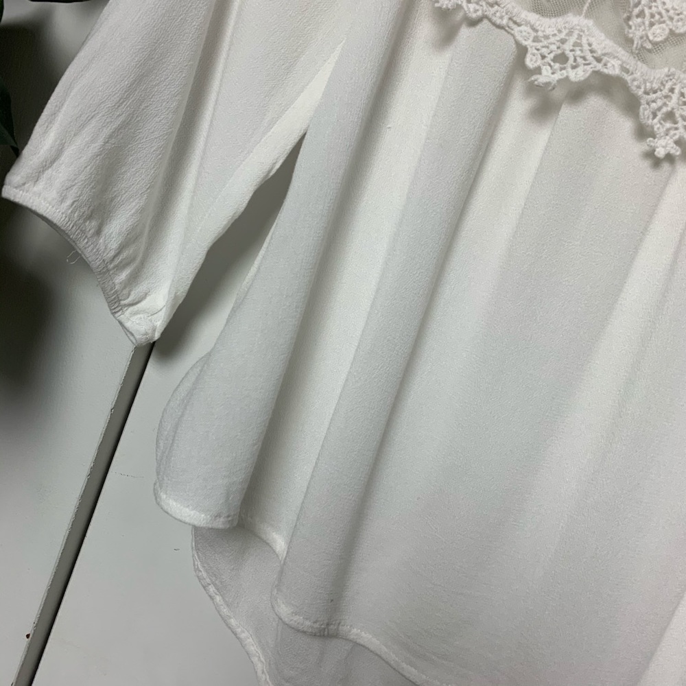 Off-Shoulder White Shirt - Picture 12 of 12